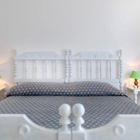 Hotel La Perla Тропея Экстерьер фото