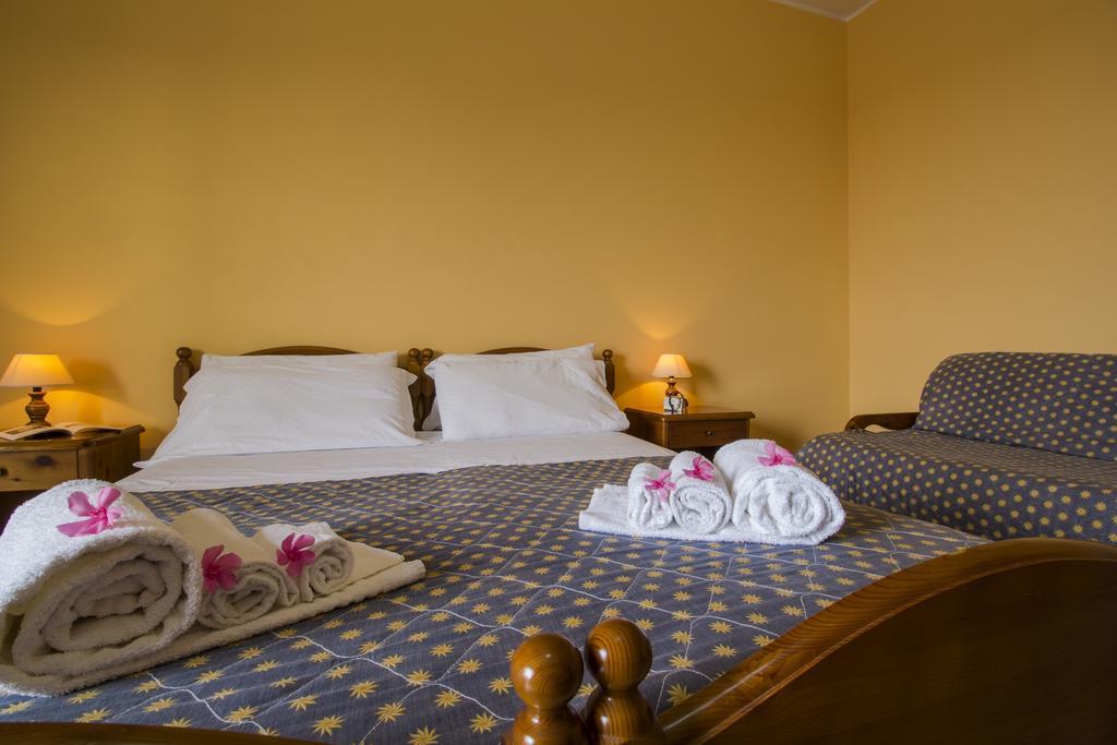 Hotel La Perla Тропея Экстерьер фото