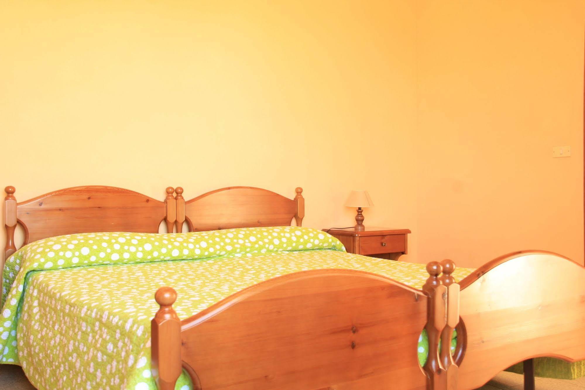 Hotel La Perla Тропея Экстерьер фото