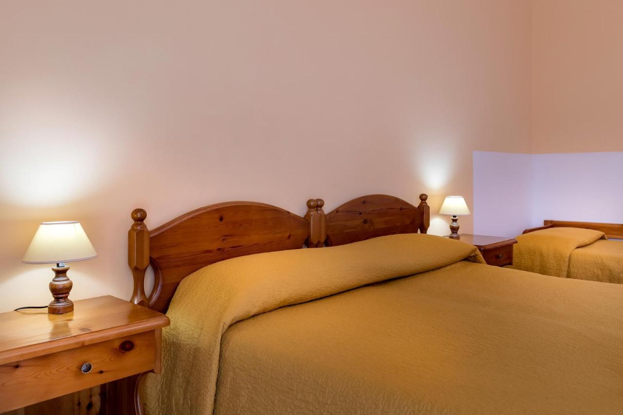 Hotel La Perla Тропея Экстерьер фото
